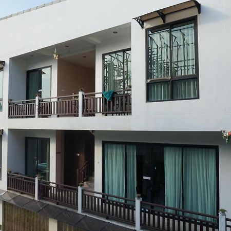 Kata Beachwalk Hotel And Bungalows Quarto foto